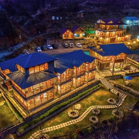Отель 8Fold By Larisa, Jibhi Экстерьер фото